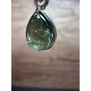 NEW Vintage Deadstock Green Tourmaline 925 sterling silver pendant 1.54 grams